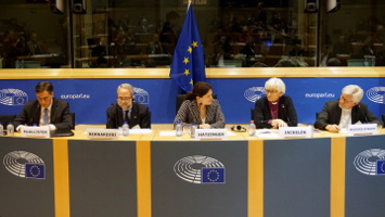 Bernardini, moderatore Tavola valdese, al Parlamento europeo (foto Conference of European Churches)